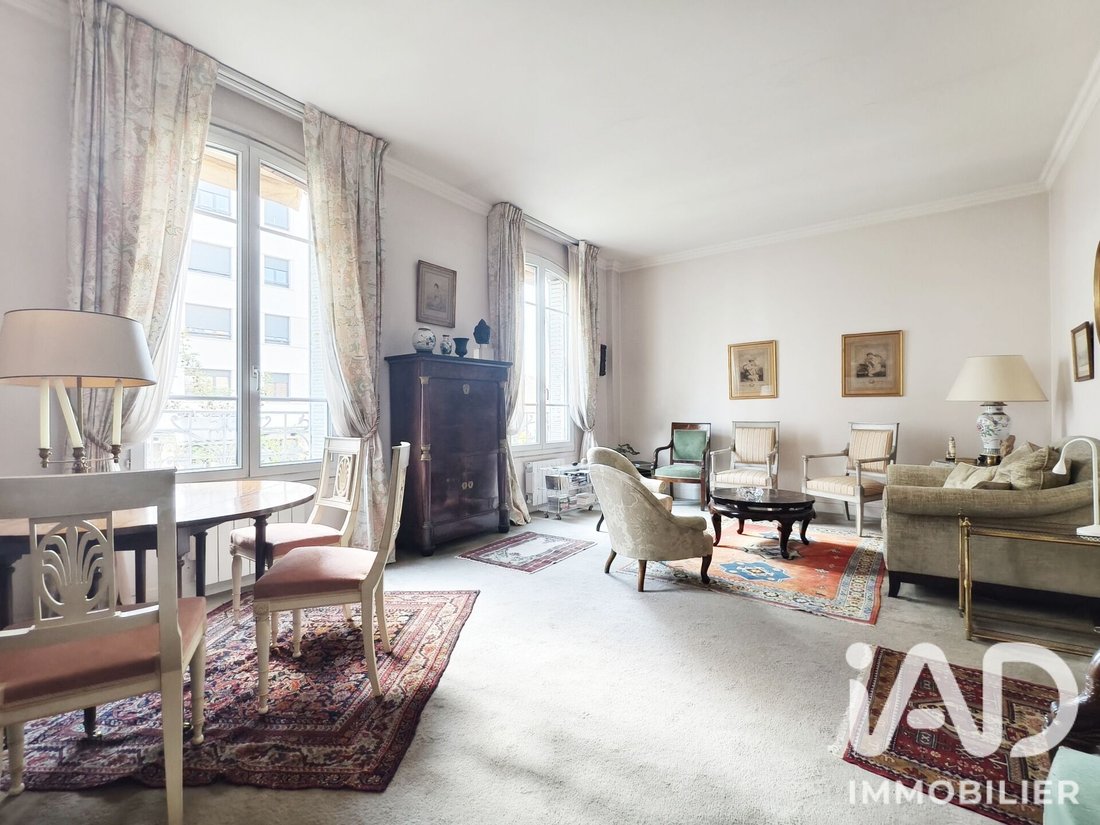 Apartment in Carnot Gambetta, Suresnes, France 1 - 18793107