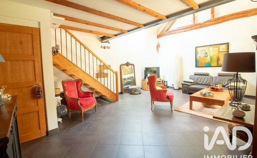 House in Saint-Germain-de-la-Grange, Ile-de-France, France 1