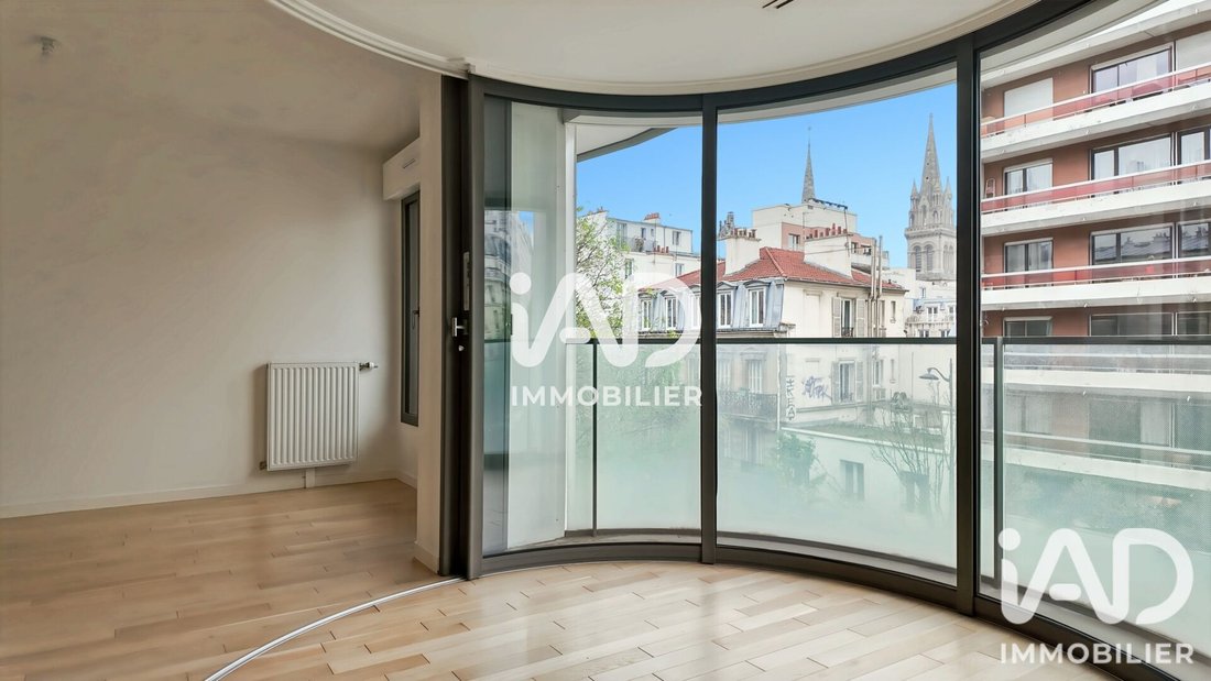 Apartment in Belleville-Saint Maur, Paris 11e Arrondissement, Paris 1 - 18793087