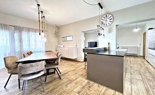 Bungalow in Straß in Steiermark, Styria, Austria 1