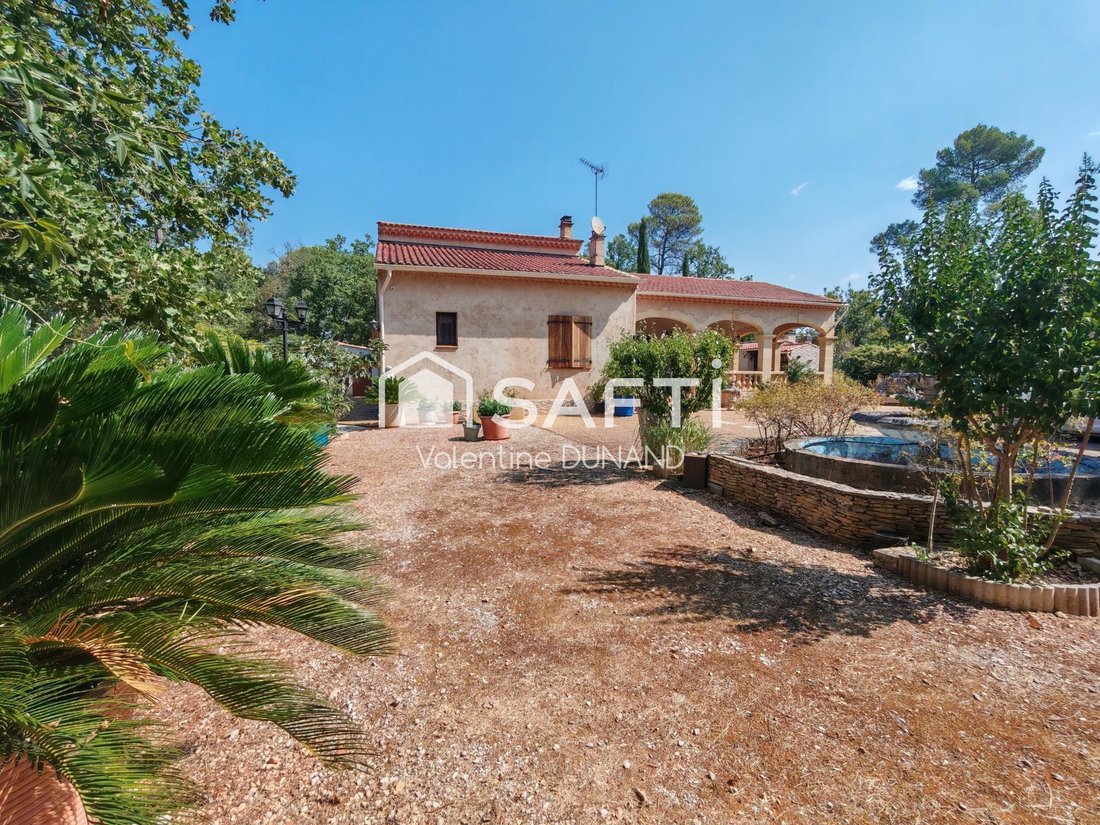 House in Brignoles, Provence-Alpes-Côte d'Azur, France 1 - 18566757