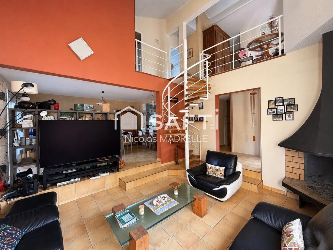 House in La Plaine, Saint-Loubes, France 5 - 18791404