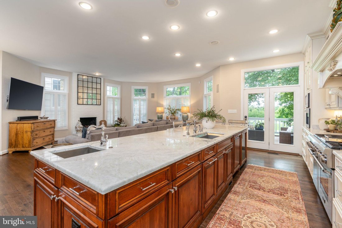 House in Potomac Falls, Virginia, United States 5 - 18791169