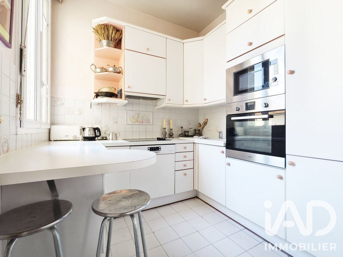 Apartment in Carnot Gambetta, Suresnes, France 5 - 18793107