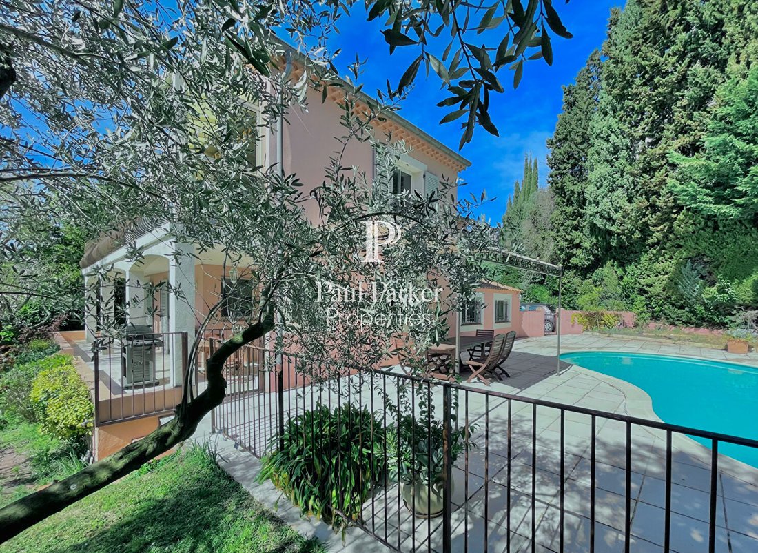 Villa à Mazenod-Bellevue-Saint Donat-Banon, Aix-en-Provence, France 1 - 17902520