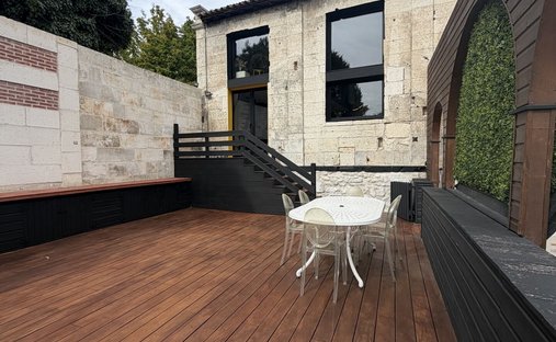 Casa a Vieil Angoulême-Centre Ville, Angoulême, Francia 1