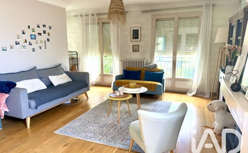 House in Est, Igny, France 1