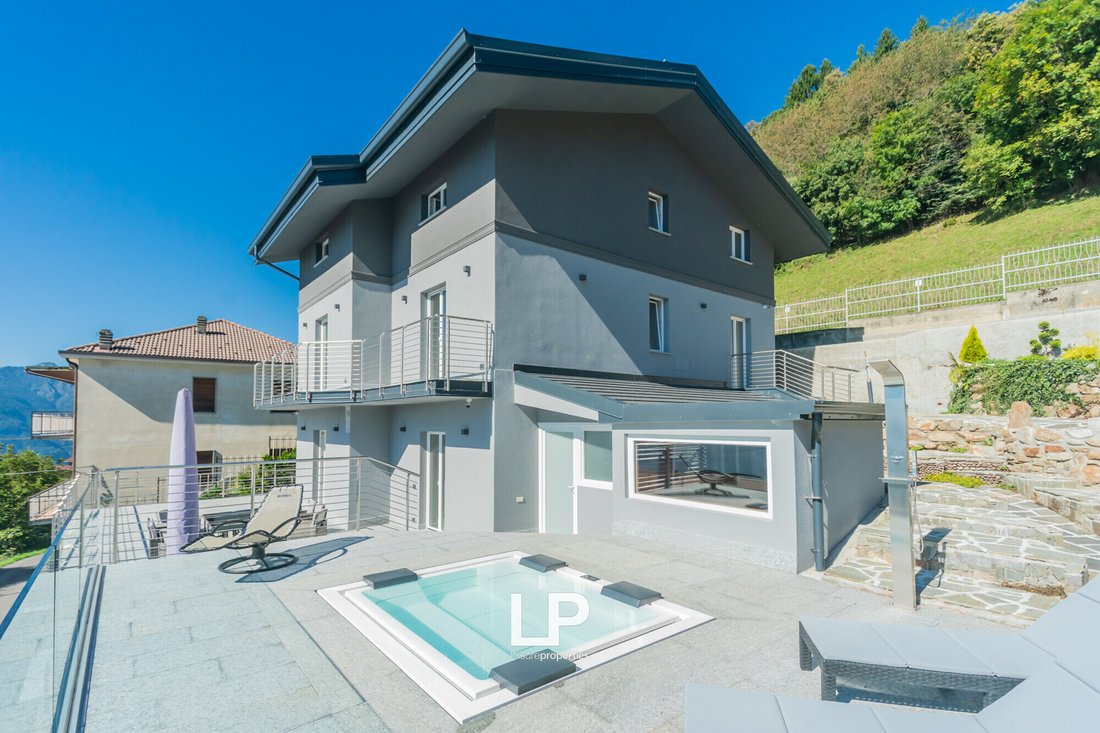 Casa en Casargo, Lombardía, Italia 2 - 18791246