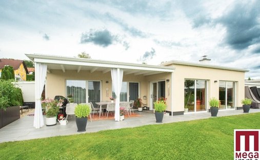 Bungalow in Sankt Margarethen an der Raab, Styria, Austria 1
