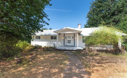 House in Rochester, Washington, United States 1