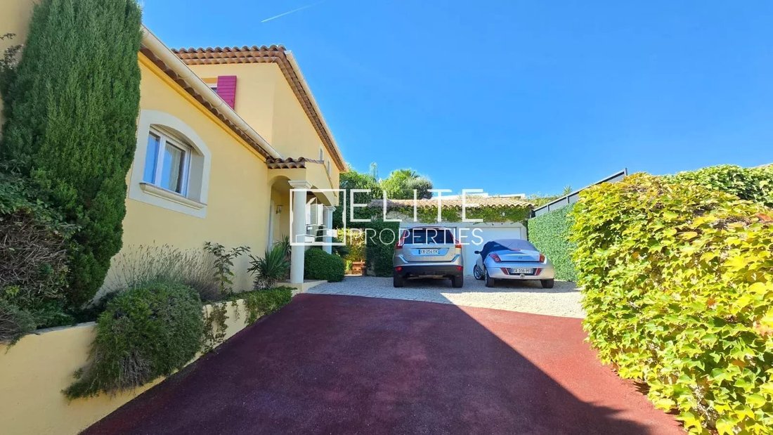 Maison à Tanneron, Provence-Alpes-Côte d'Azur, France 4 - 18804125