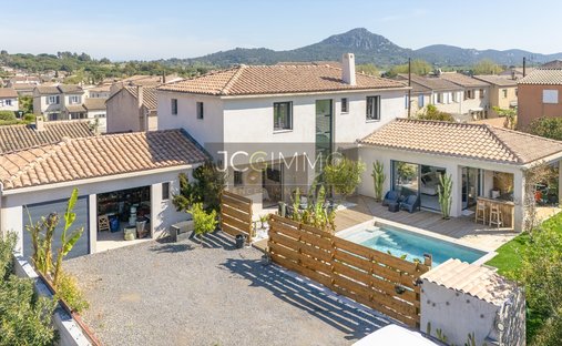 Casa en La Crau, Provenza-Alpes-Costa Azul, Francia 1
