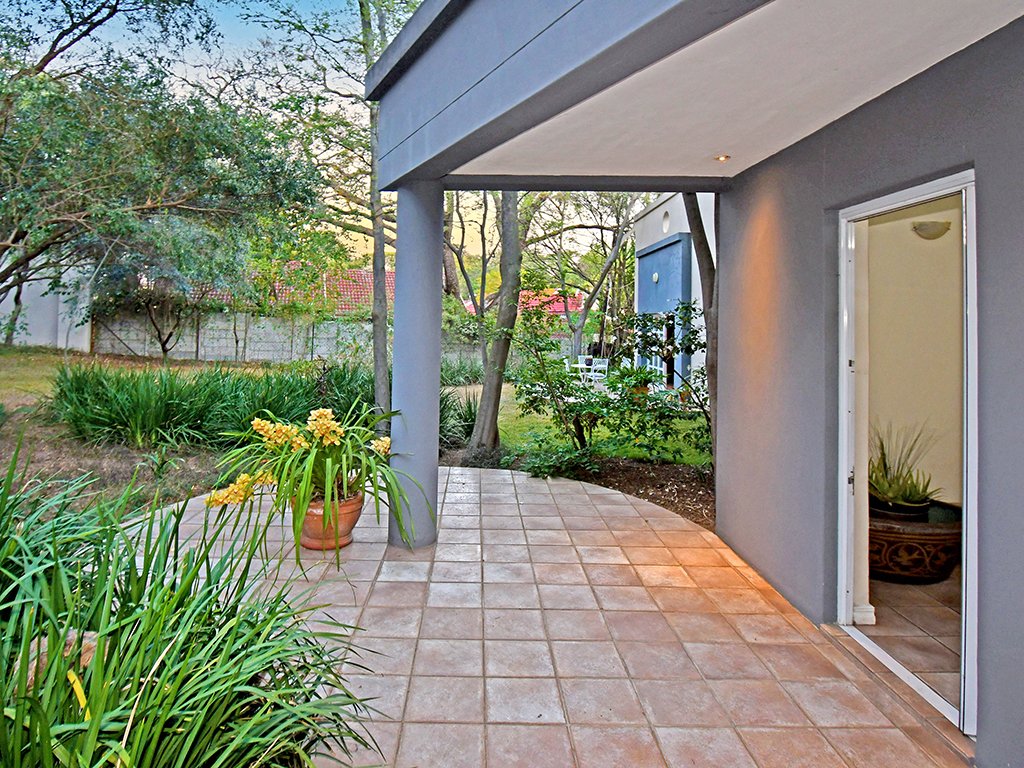 House in Bryanston, Gauteng, South Africa 3 - 18793892