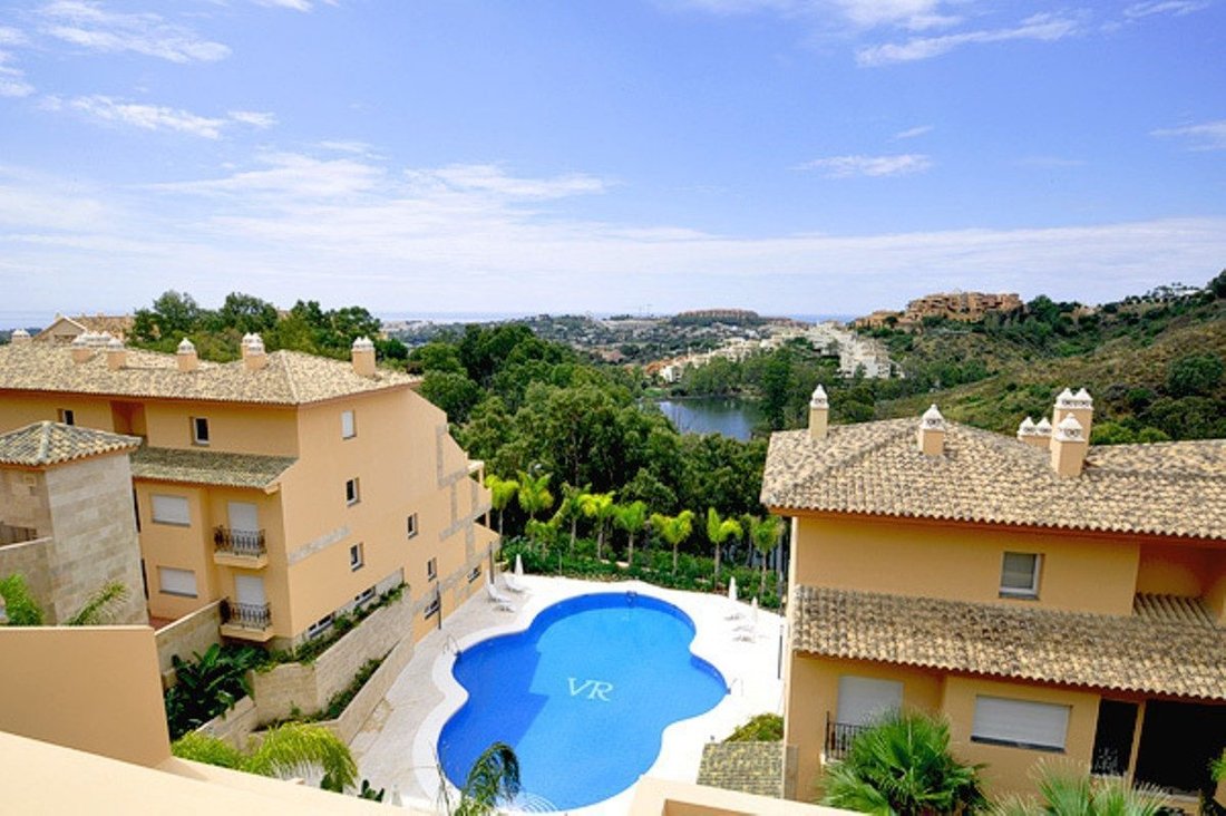 Apartamento en Playa Puerto Banús, Marbella, España 1 - 18804081
