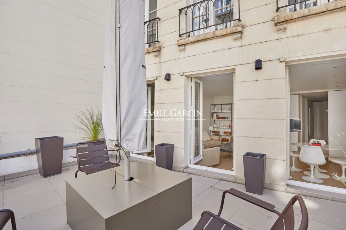 Appartement à Odéon, Paris 6e Arrondissement, Paris 2 - 18796877