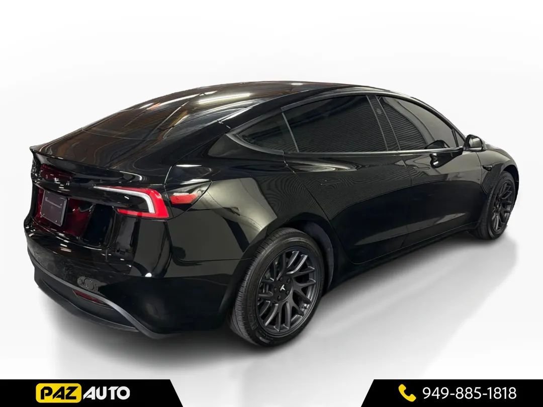 Sedan in Laguna Hills, CA, United States 5 - 18804491