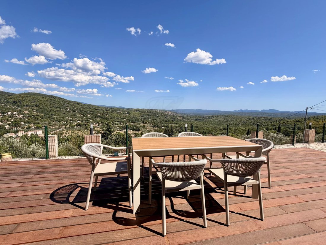 Villa en Seillans, Provenza-Alpes-Costa Azul, Francia 4 - 18800271