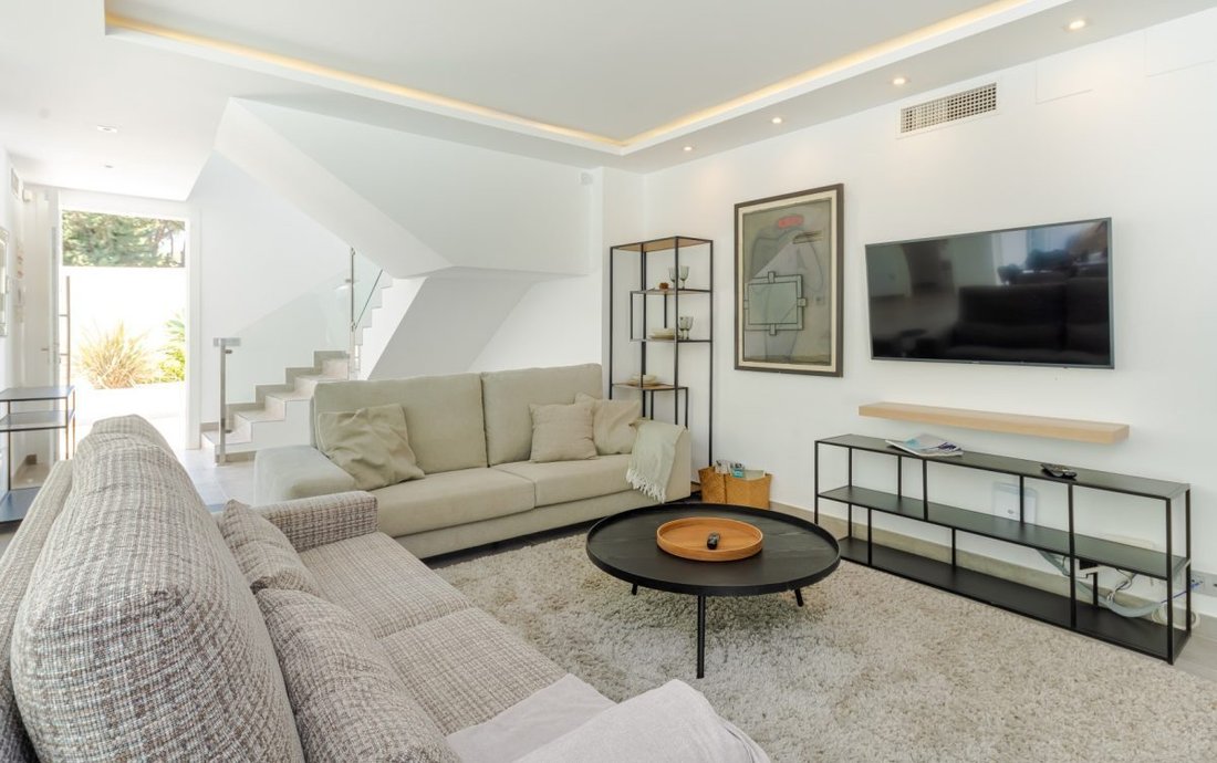 Villa a Puerto Banus, Marbella, Spagna 2 - 18804074