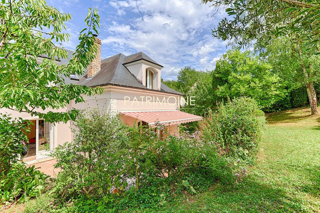 Villa in L'Étang-la-Ville, Ile-de-France, France 1 - 18793981