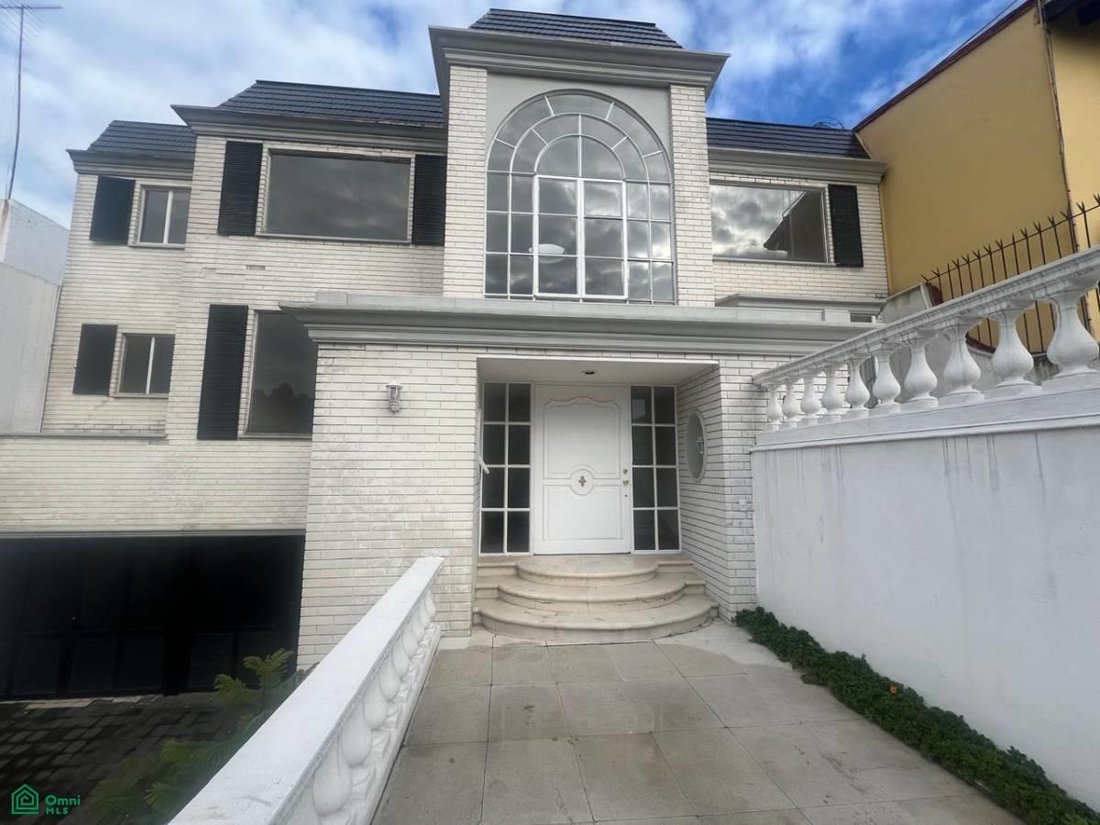 House in Naucalpan de Juárez, State of Mexico, Mexico 1 - 17232156
