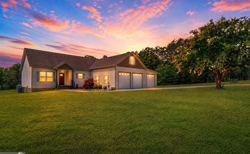 House in Blairsville, Georgia, United States 1