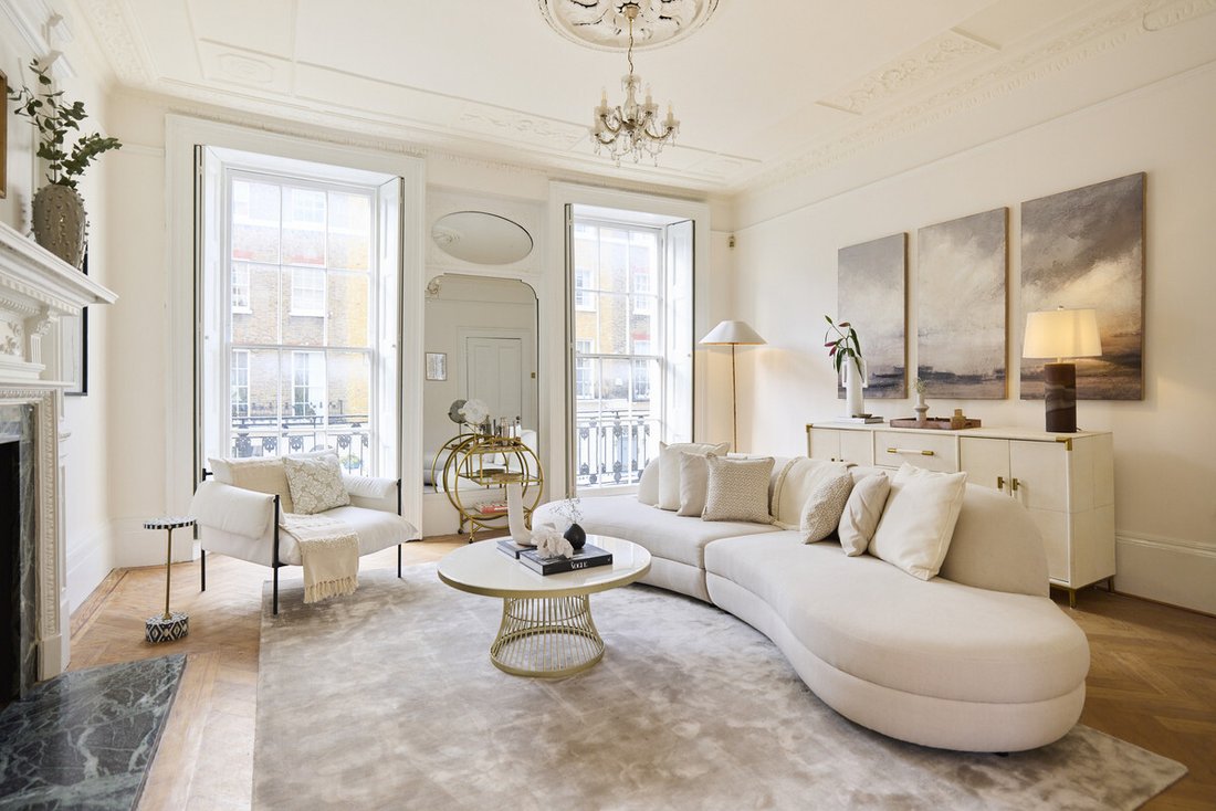 House in Hyde Park, Westminster, England 1 - 18795011