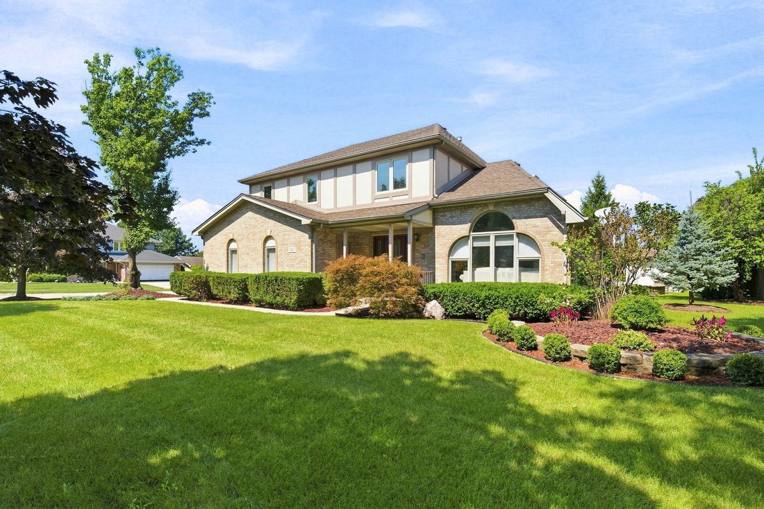 House in Lemont, Illinois, United States 2 - 18795609