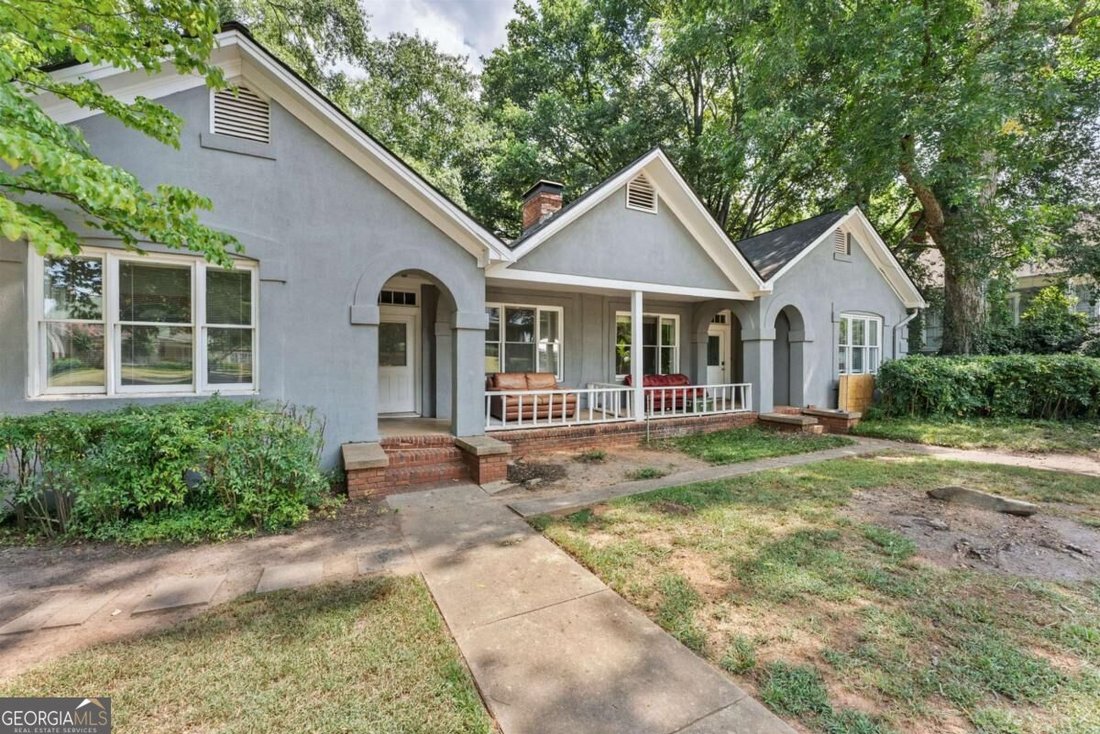 Athens, Georgia, United States 3 - 18792655