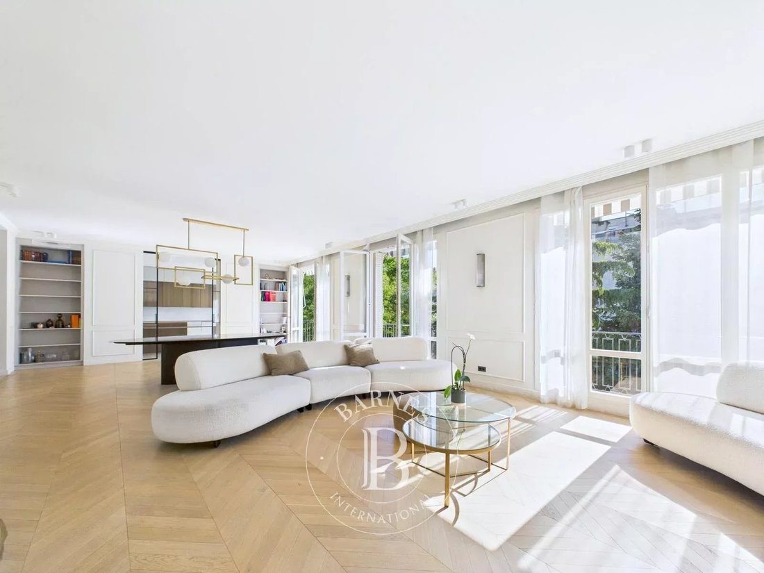 Apartment in Ile de la Jatte - Parc d'Orléans, Neuilly-sur-Seine, France 2 - 18793070