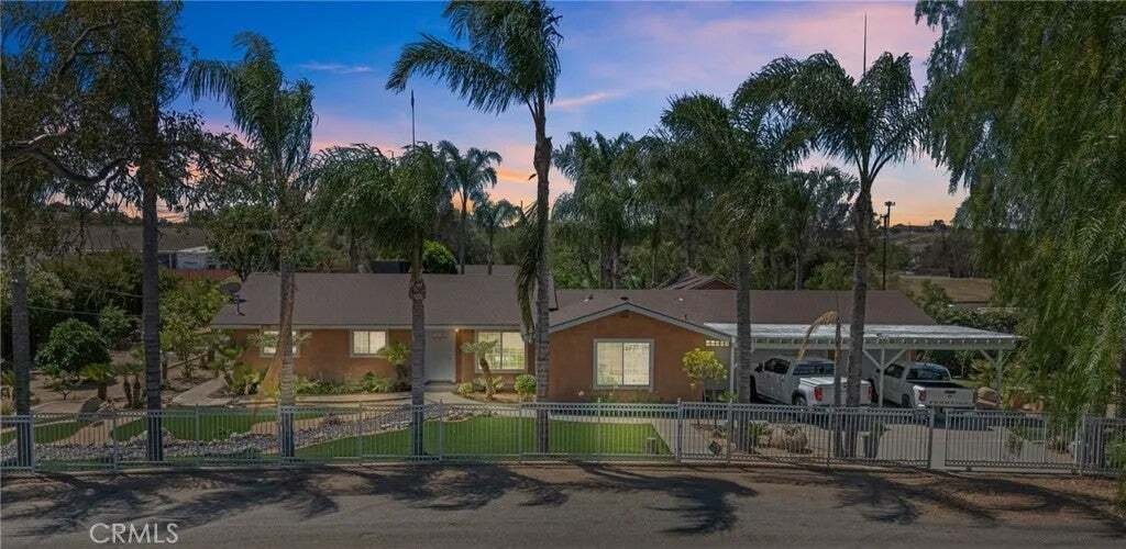 Maison à Riverside, Californie, États-Unis 5 - 18079437