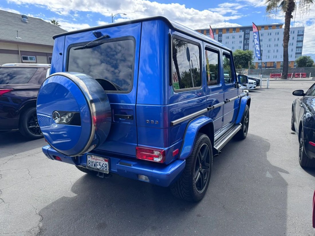 Suv in San Jose, CA, United States 5 - 18788538