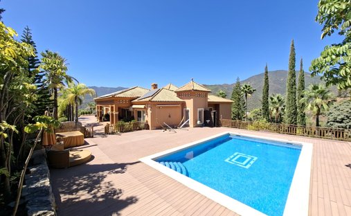 Finca in Istan, Andalusia, Spain 1