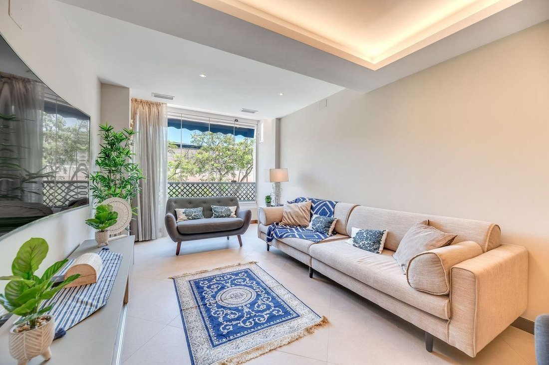 Apartamento en Playa Puerto Banús, Marbella, España 5 - 18804061
