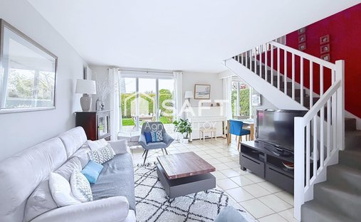 Casa en Les Loges-en-Josas, Isla de Francia, Francia 1