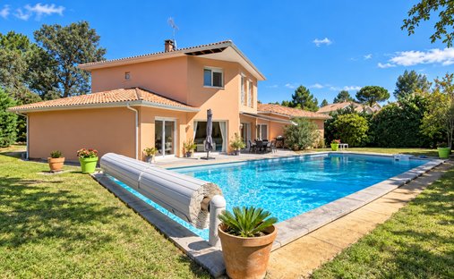 House in Cazaux, La Teste-de-Buch, France 1