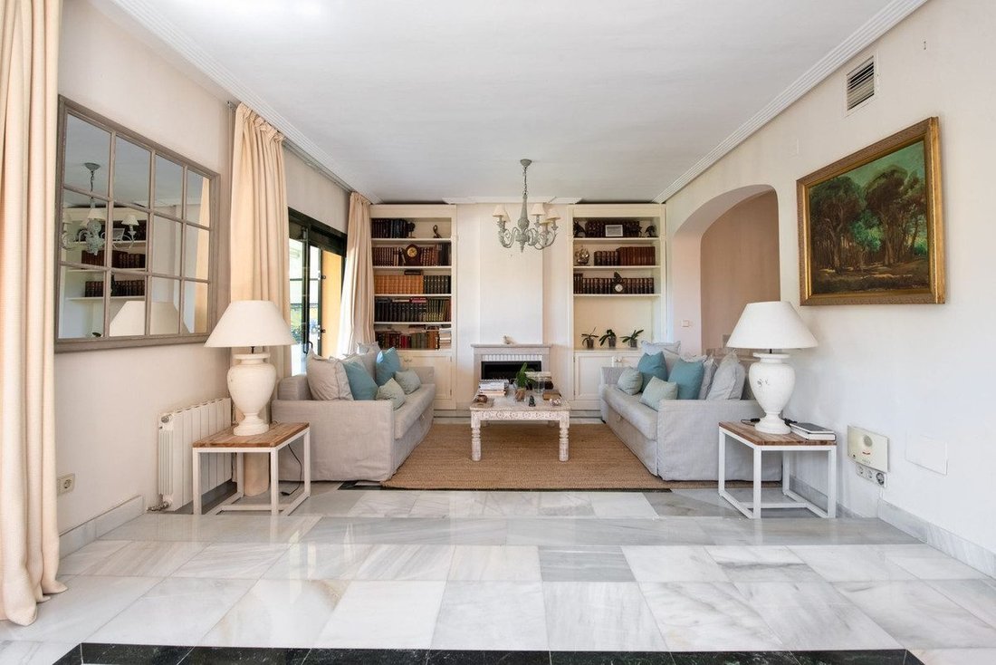 Townhouse in Marbella, Andalusia, Spain 4 - 18804102