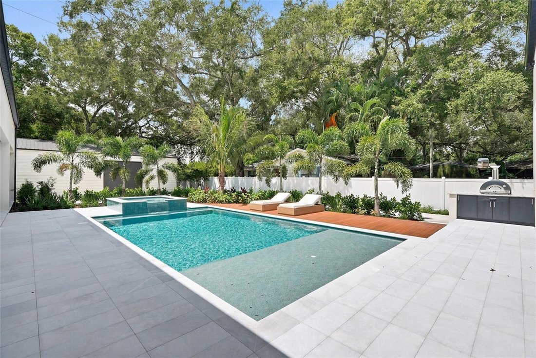 Maison à Madeira Beach, Floride, États-Unis 2 - 18794682