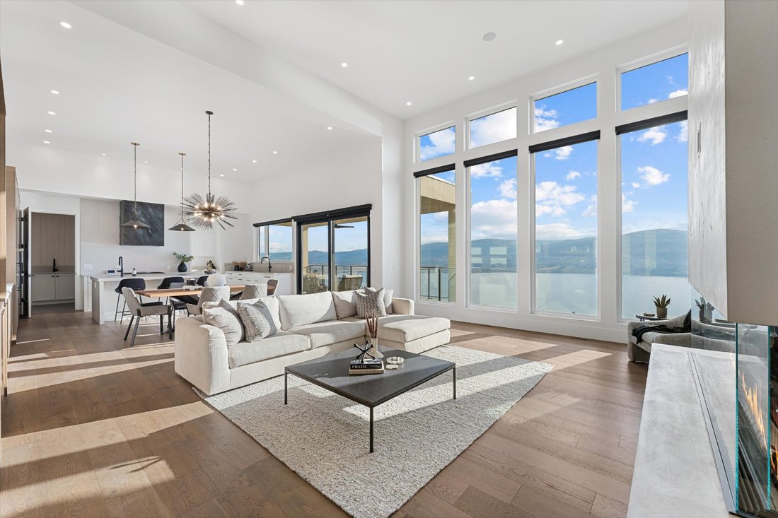 House in West Kelowna, British Columbia, Canada 4 - 18797422