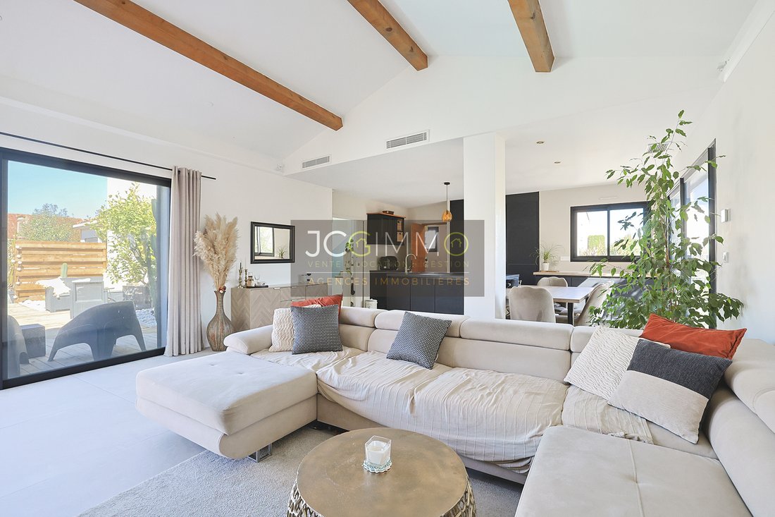 Maison à La Crau, Provence-Alpes-Côte d'Azur, France 2 - 18804142