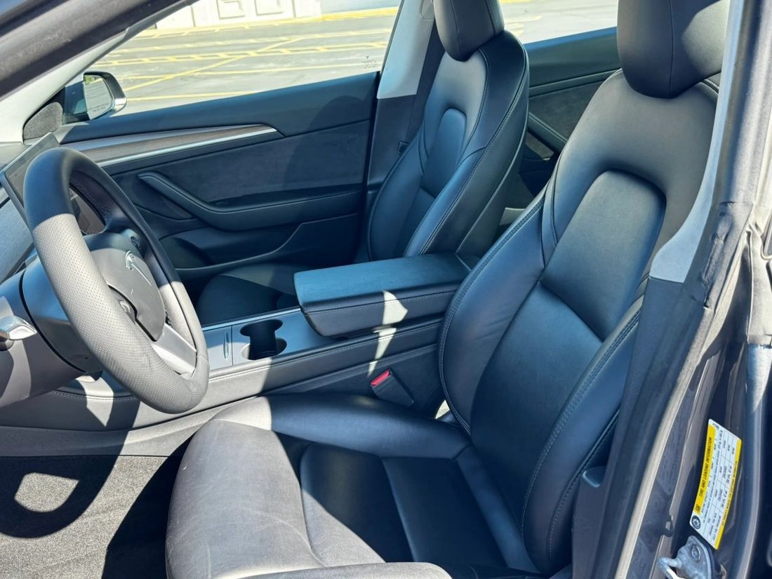 Sedan in Joplin, MO, United States 5 - 18796893