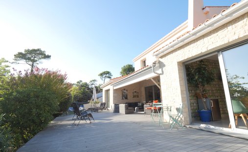 Villa in Saint-Palais-sur-Mer, Neu-Aquitanien, Frankreich 1