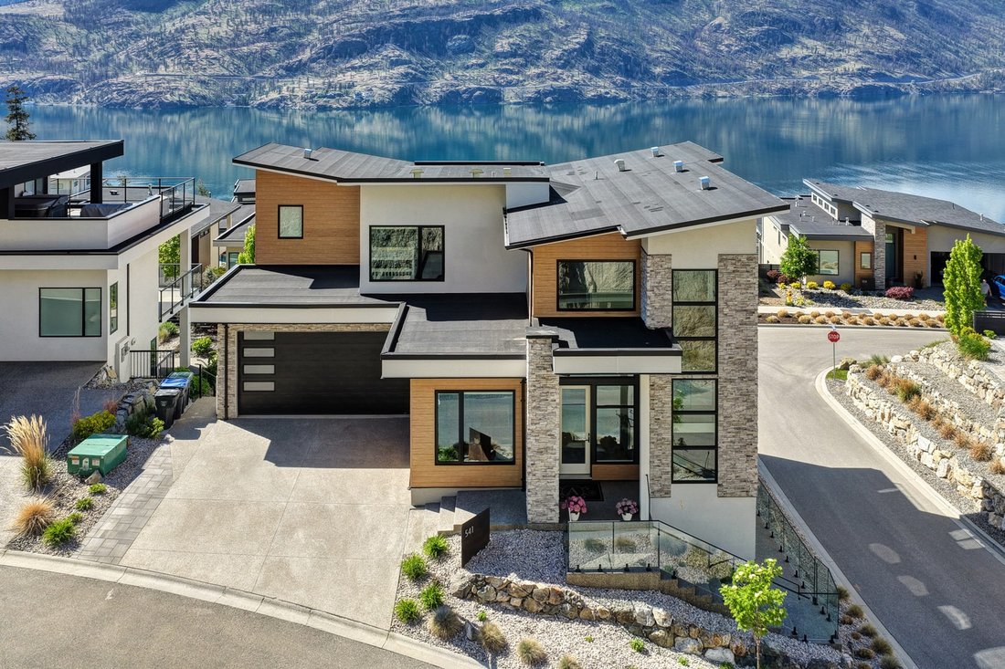 Haus in Kelowna, Britisch-Kolumbien, Kanada 1 - 18797421