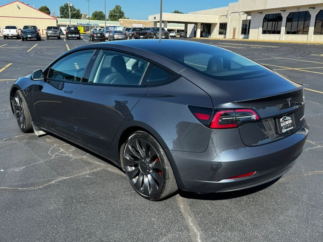 Sedan in Joplin, MO, United States 2 - 18796893