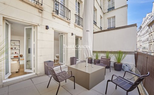 Apartment in Odéon, Paris 6e Arrondissement, Paris 1