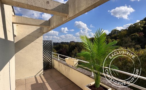 Apartment in Le Centre, Meudon, France 1