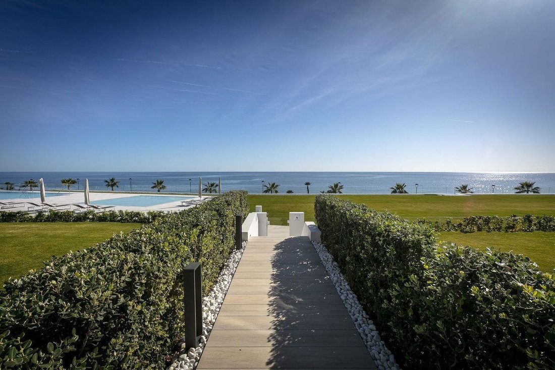 Apartment in Estepona, Andalusia, Spain 3 - 18804052