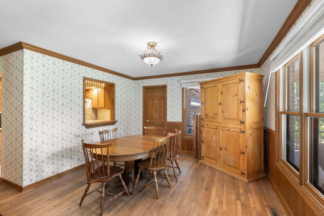 House in Woodstock, Illinois, United States 4 - 18795600