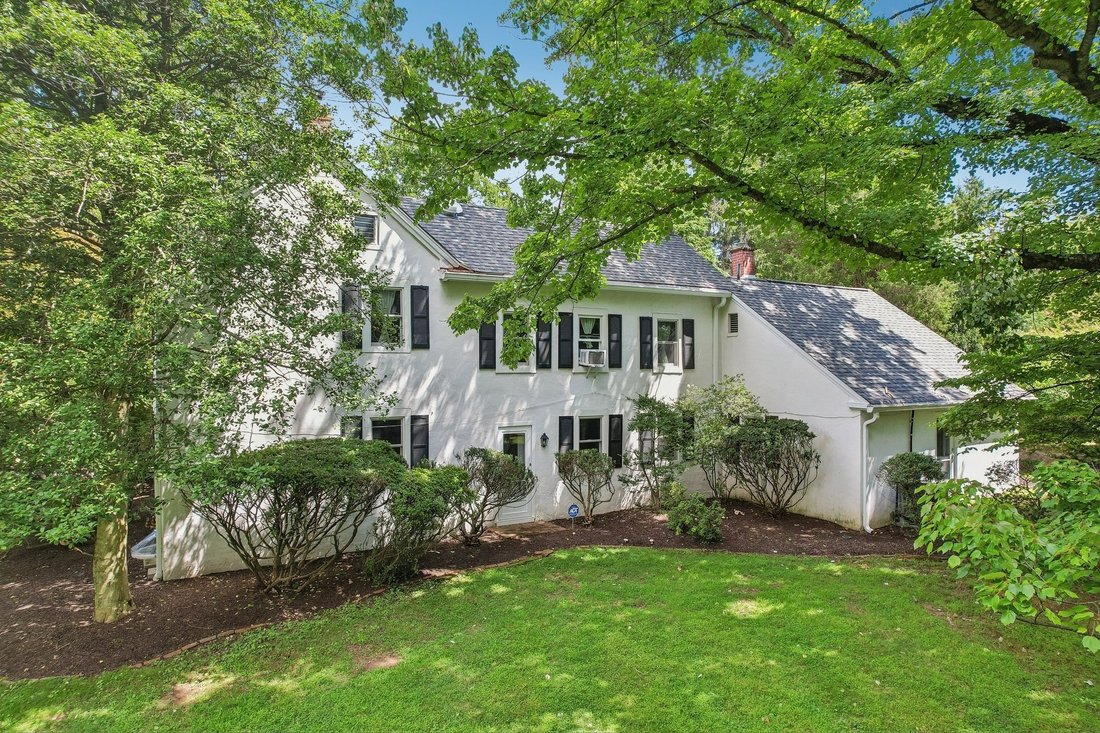 House in Blue Bell, Pennsylvania, United States 2 - 18800073