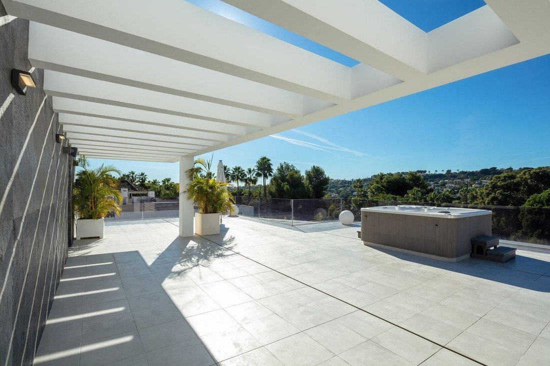 Villa en Playa Puerto Banús, Marbella, España 2 - 18804089