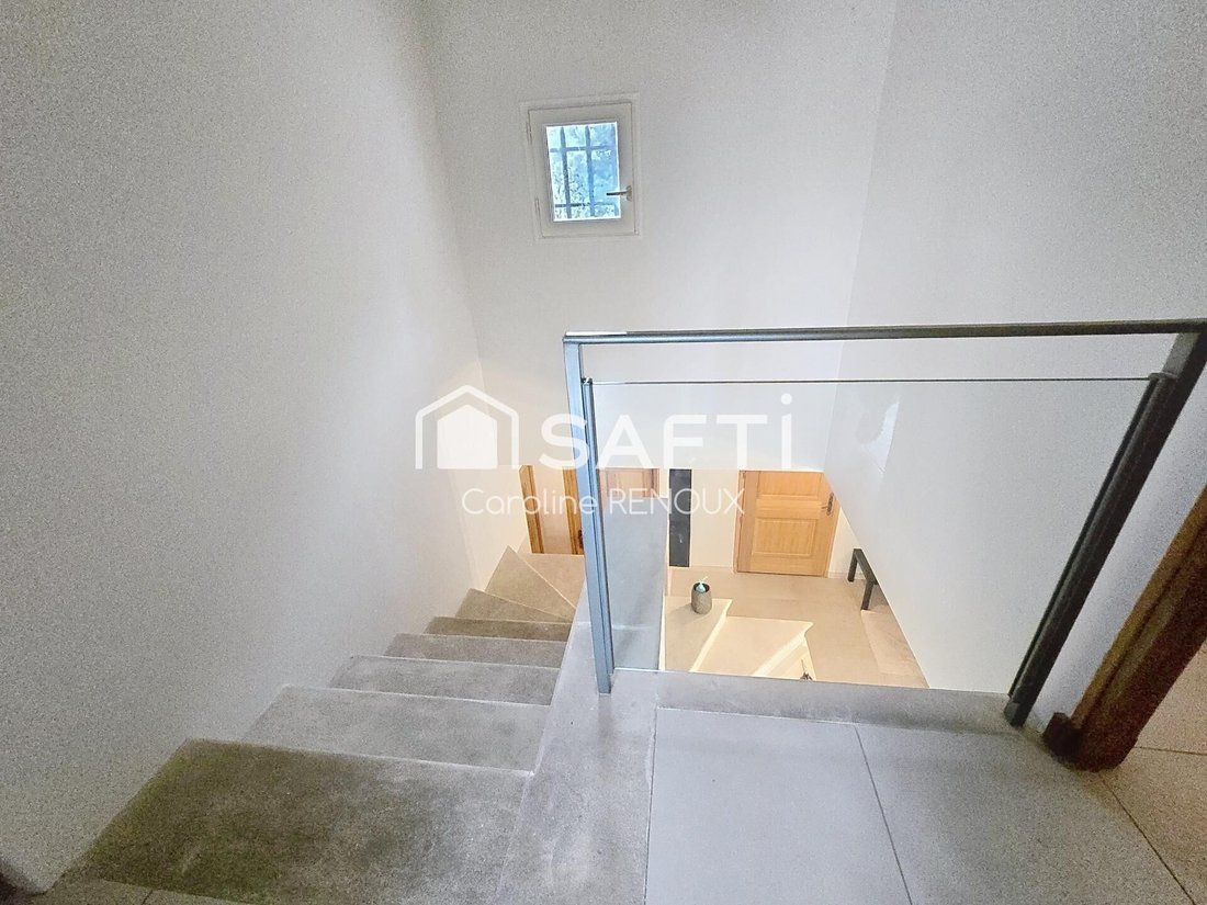 Haus in Cabrières-d'Avignon, Provence-Alpes-Côte d'Azur, Frankreich 4 - 16964868